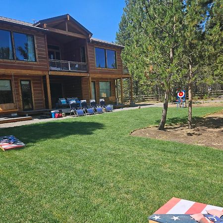 Beautiful Riverfront Near Mt Bachelor With Hot Tub Бенд Екстер'єр фото