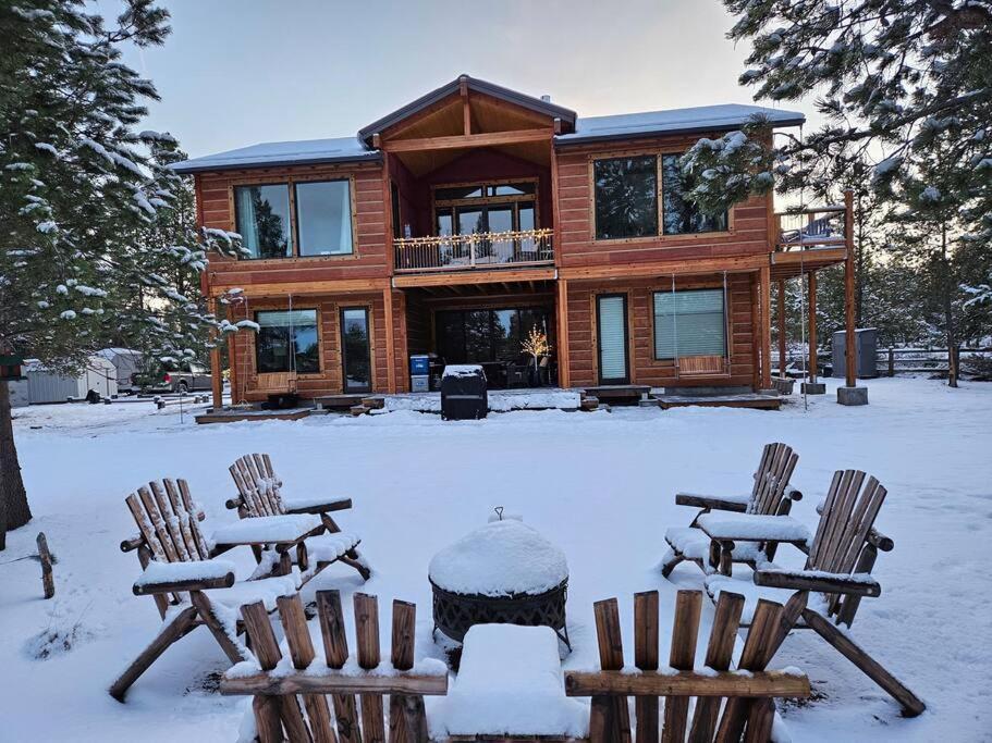 Beautiful Riverfront Near Mt Bachelor With Hot Tub Бенд Екстер'єр фото